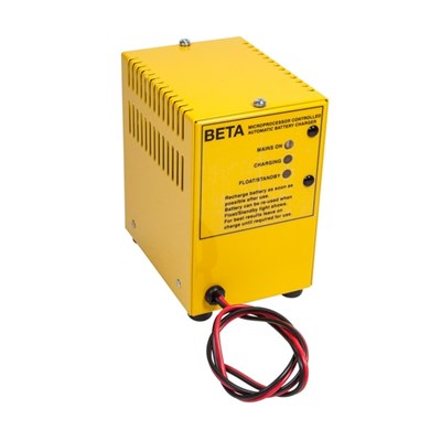 Beta 122 12V 7Ah to 12Ah 1.5A Battery Charger